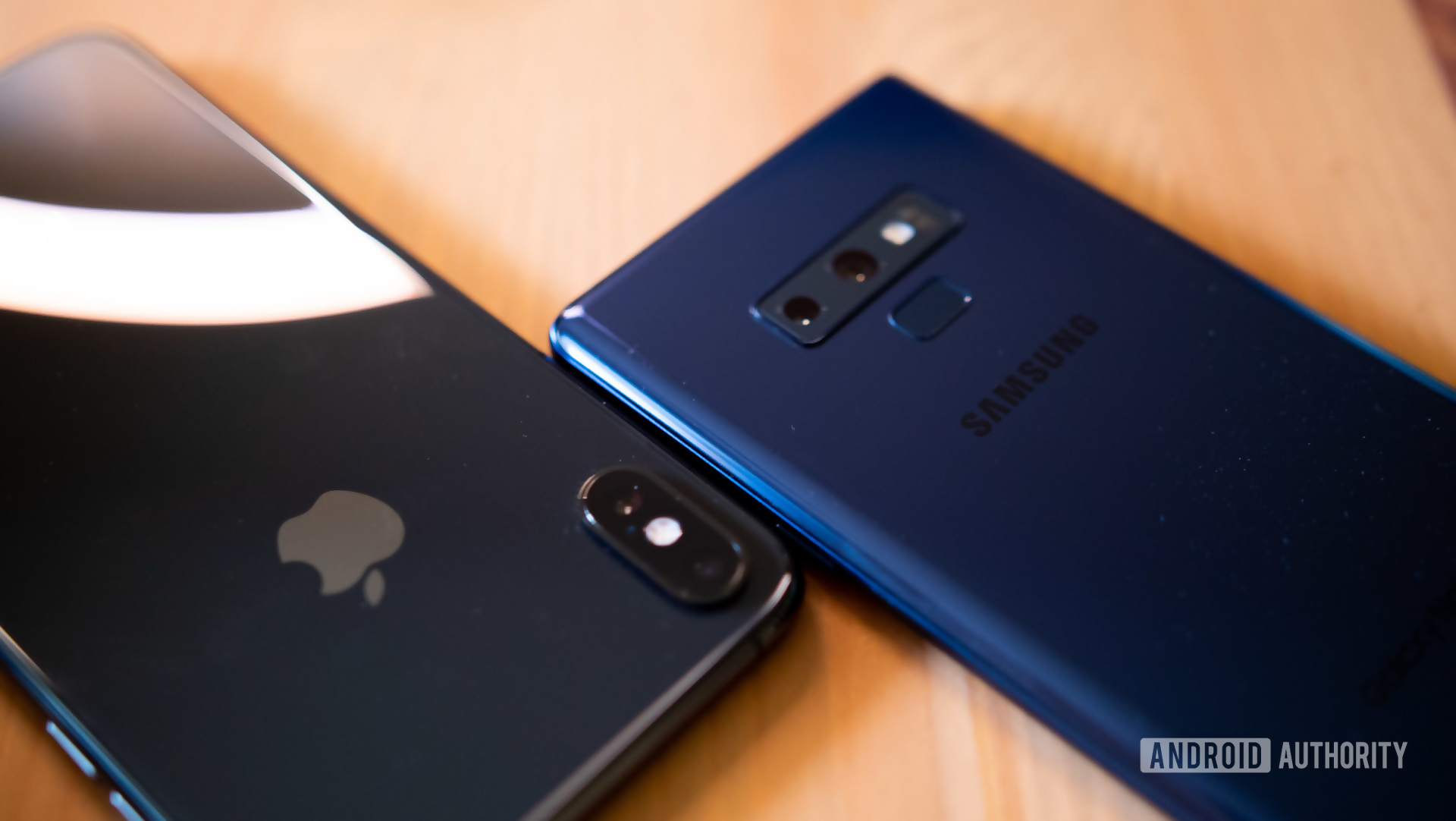 Apple’s iPhone XS and Samsung’s Note 10